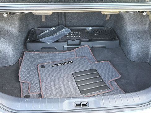 Used 2021 Nissan Altima 2.5 SR w/ SR Premium Package FWD image 34