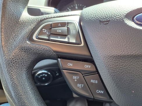 Used 2020 Ford EcoSport S image 26