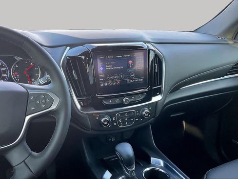 Used 2023 Chevrolet Traverse Premier w/ Redline Edition FWD image 13
