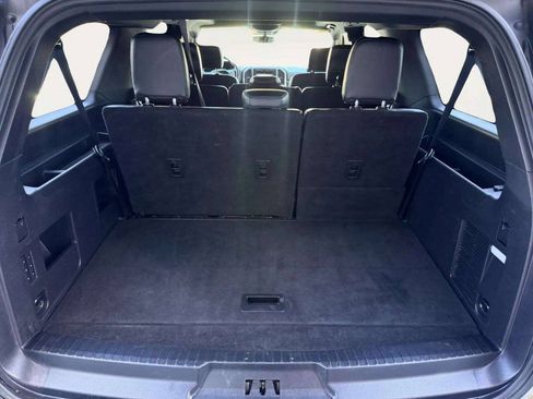Used 2018 Ford Expedition Max XLT w/ Equipment Group 202A AWD/4WD image 5