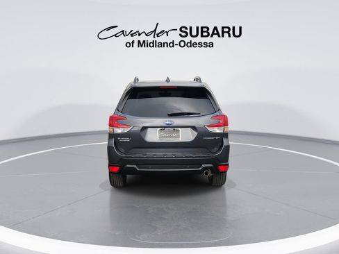 Used 2024 Subaru Forester Limited AWD/4WD image 7