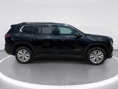 Used 2026 GMC Acadia Elevation w/ Elevation Premium Package FWD image 9