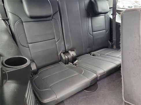 Used 2020 GMC Yukon SLT image 13