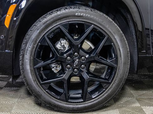 Used 2024 Chevrolet Traverse RS FWD image 56