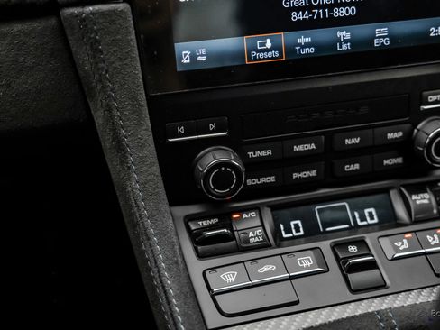 Used 2025 Porsche 718 Cayman GT4 RS image 78