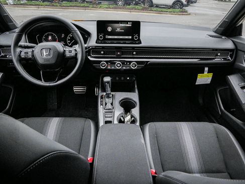 Used 2025 Honda Civic Sport image 27