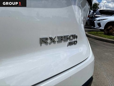 Used 2024 Lexus RX 350 w/ Technology Package image 28