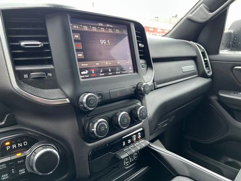 Used 2019 RAM 1500 Big Horn AWD/4WD image 14