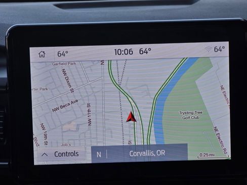 Used 2023 Ford Explorer XLT w/ Equipment Group 202A image 13