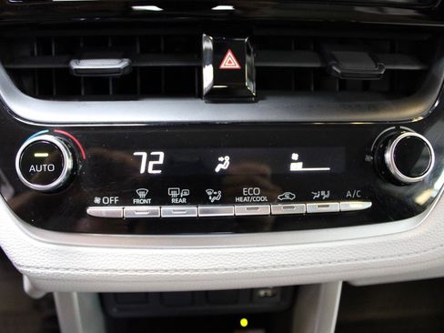 Used 2022 Toyota Corolla Cross LE w/ Black Badges Package (TMS) FWD image 23