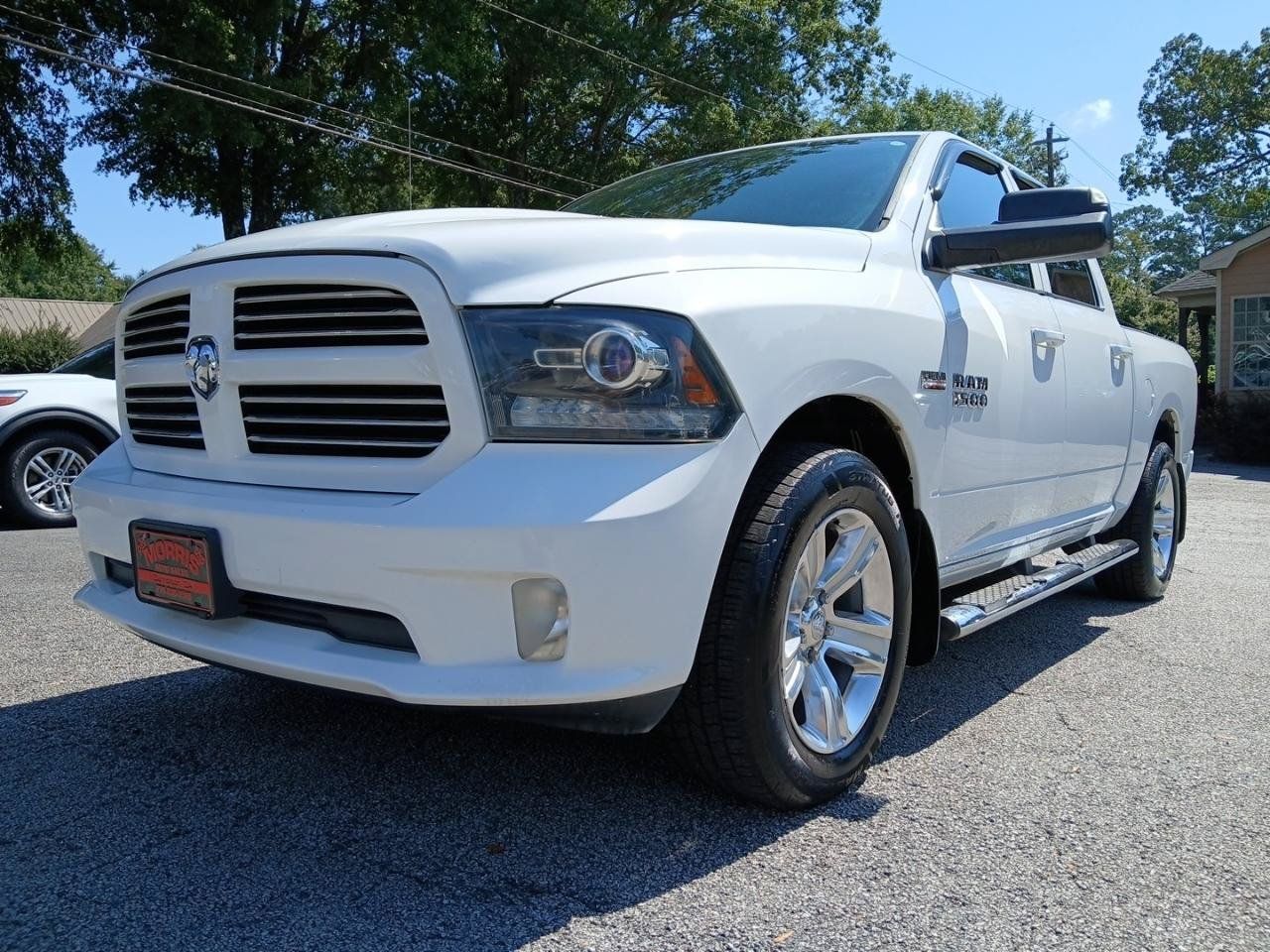 Used 2014 RAM 1500 Sport RWD image 2