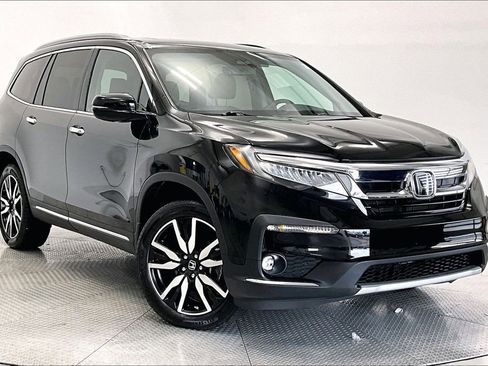 Used 2021 Honda Pilot Touring image 11