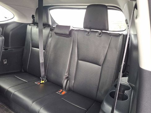 Certified 2022 Toyota Highlander Platinum image 14