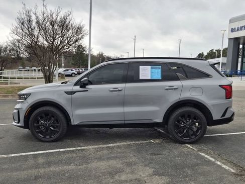 Used 2022 Kia Sorento SX image 4