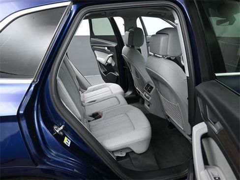 Used 2022 Audi Q5 2.0T Premium Plus image 33