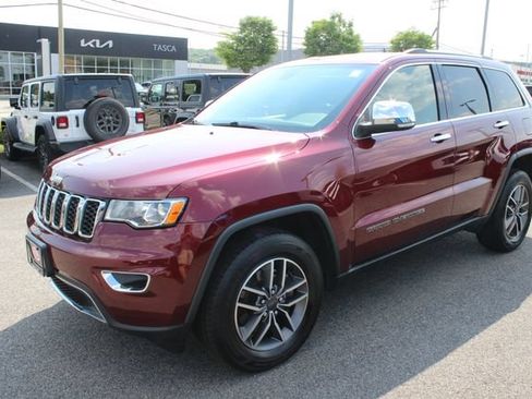 Used 2021 Jeep Grand Cherokee Limited AWD/4WD image 2