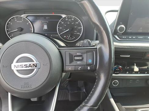 Used 2021 Nissan Rogue SV FWD image 48