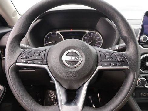 Used 2024 Nissan Sentra SV image 10