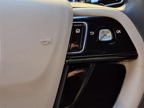 Certified 2024 Lincoln Corsair Reserve image 15