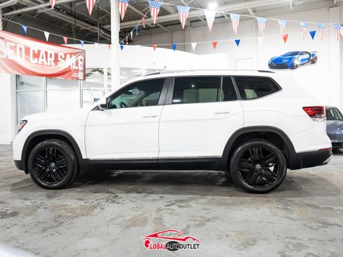 Used 2021 Volkswagen Atlas SEL image 4