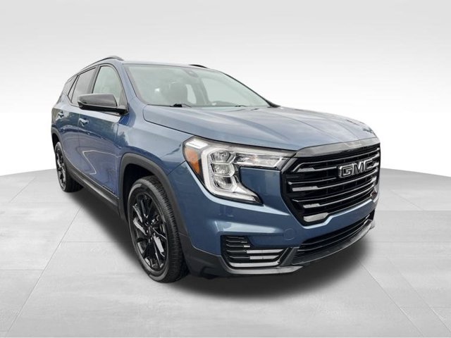Used 2024 GMC Terrain SLE w/ Driver Convenience Package AWD/4WD image 7
