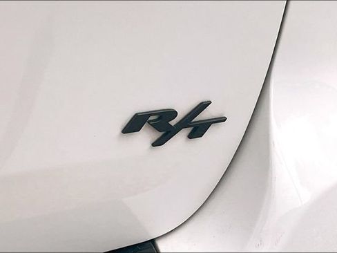 Used 2021 Dodge Durango R/T w/ Blacktop Package RWD image 12