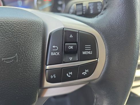 Certified 2023 Ford Explorer XLT w/ Equipment Group 202A AWD/4WD image 18