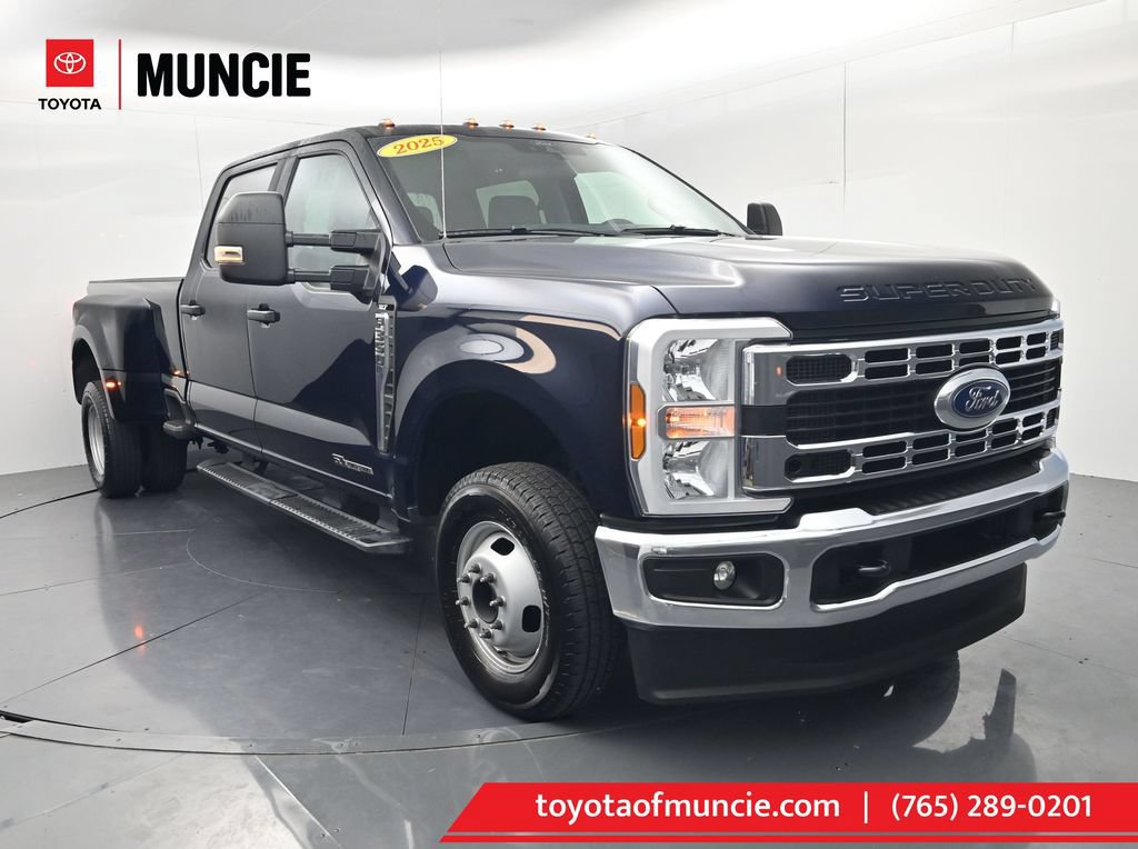Used 2025 Ford F350 XLT AWD/4WD image 1