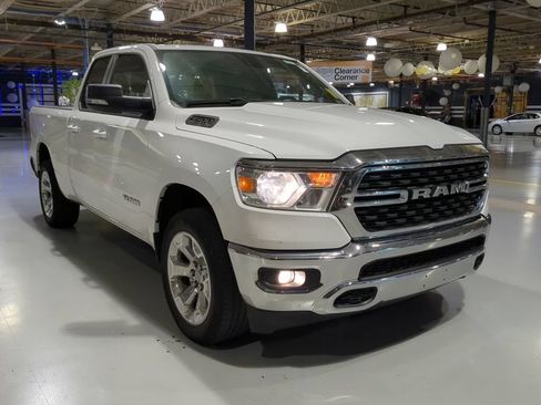 Used 2022 RAM 1500 Big Horn AWD/4WD image 5