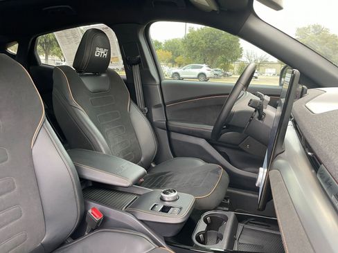 Used 2023 Ford Mustang Mach-E GT image 40