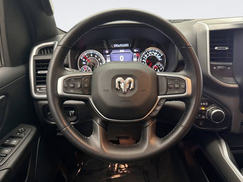 Used 2022 RAM 1500 Big Horn AWD/4WD image 12