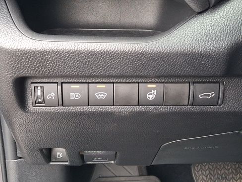 Used 2023 Toyota RAV4 XLE Premium AWD/4WD image 26