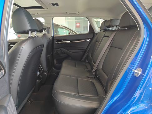 Used 2021 Kia Seltos EX AWD/4WD image 12
