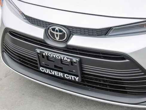 New 2026 Toyota Corolla LE image 6