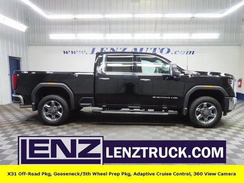 Used 2025 GMC Sierra 2500 SLT image 1