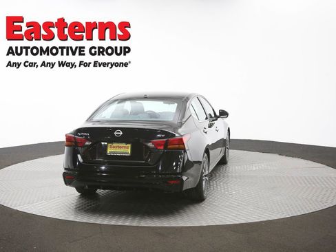 Used 2023 Nissan Altima 2.5 SV FWD image 38