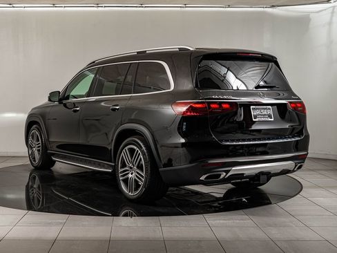 Used 2026 Mercedes-Benz GLS 450 4MATIC image 7