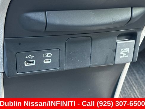 Used 2025 Honda Odyssey EX-L image 32