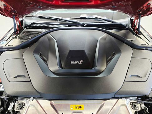 Certified 2023 BMW i4 eDrive35 w/ Premium Package RWD image 9