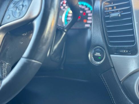 Used 2019 GMC Yukon XL Denali w/ Denali Ultimate Package image 27