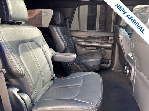 Used 2023 Ford Expedition Platinum AWD/4WD image 11