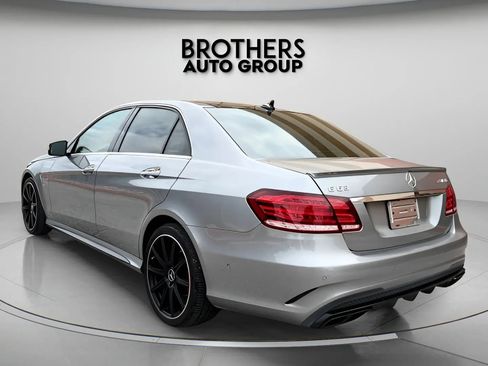 Used 2014 Mercedes-Benz E 63 AMG S-Model image 10