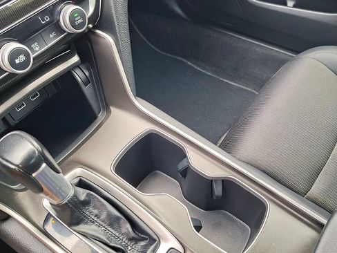Used 2021 Honda Accord Sport image 16