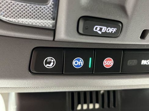 Certified 2024 Chevrolet Silverado 1500 LT AWD/4WD image 27