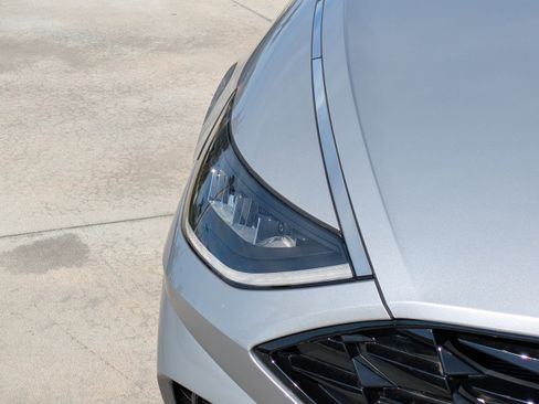 Certified 2023 Hyundai Sonata SEL w/ Convenience Package image 7