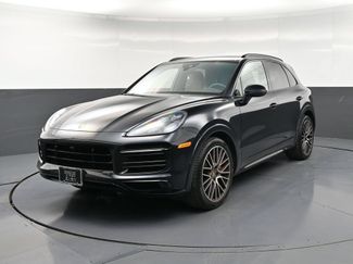 Used 2023 Porsche Cayenne GTS AWD/4WD video 1