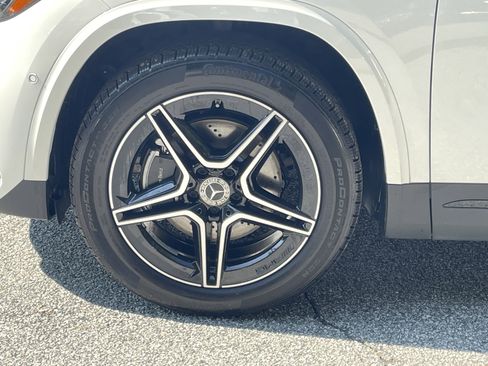 Certified 2025 Mercedes-Benz GLA 250 image 14