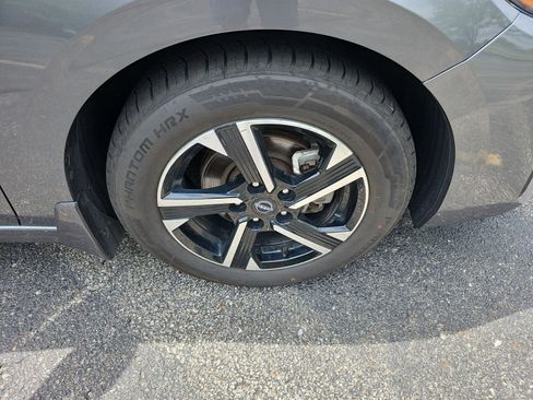 Used 2024 Nissan Sentra SV w/ All-Weather Package FWD image 10