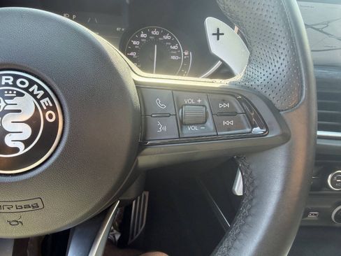 Used 2022 Alfa Romeo Stelvio Sprint AWD/4WD image 35