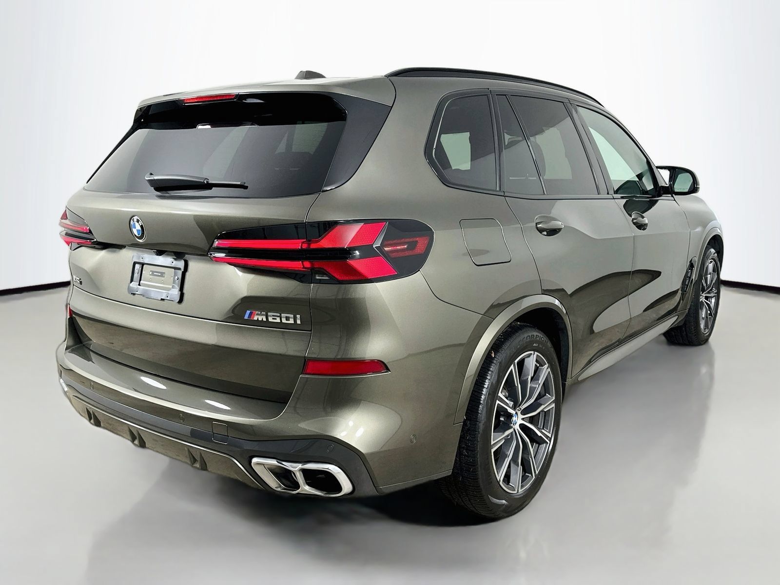Used 2026 BMW X5 M60i AWD/4WD image 5
